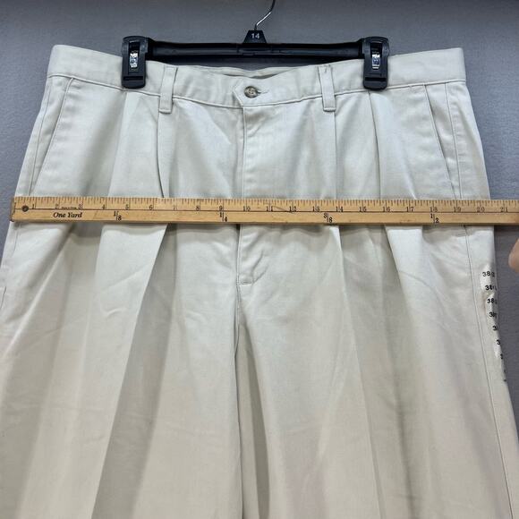NWT Dockers Khaki Pants Men's 38X32 Classic Fit Pleated Front No Wrinkle Twill - Picture 4 of 16